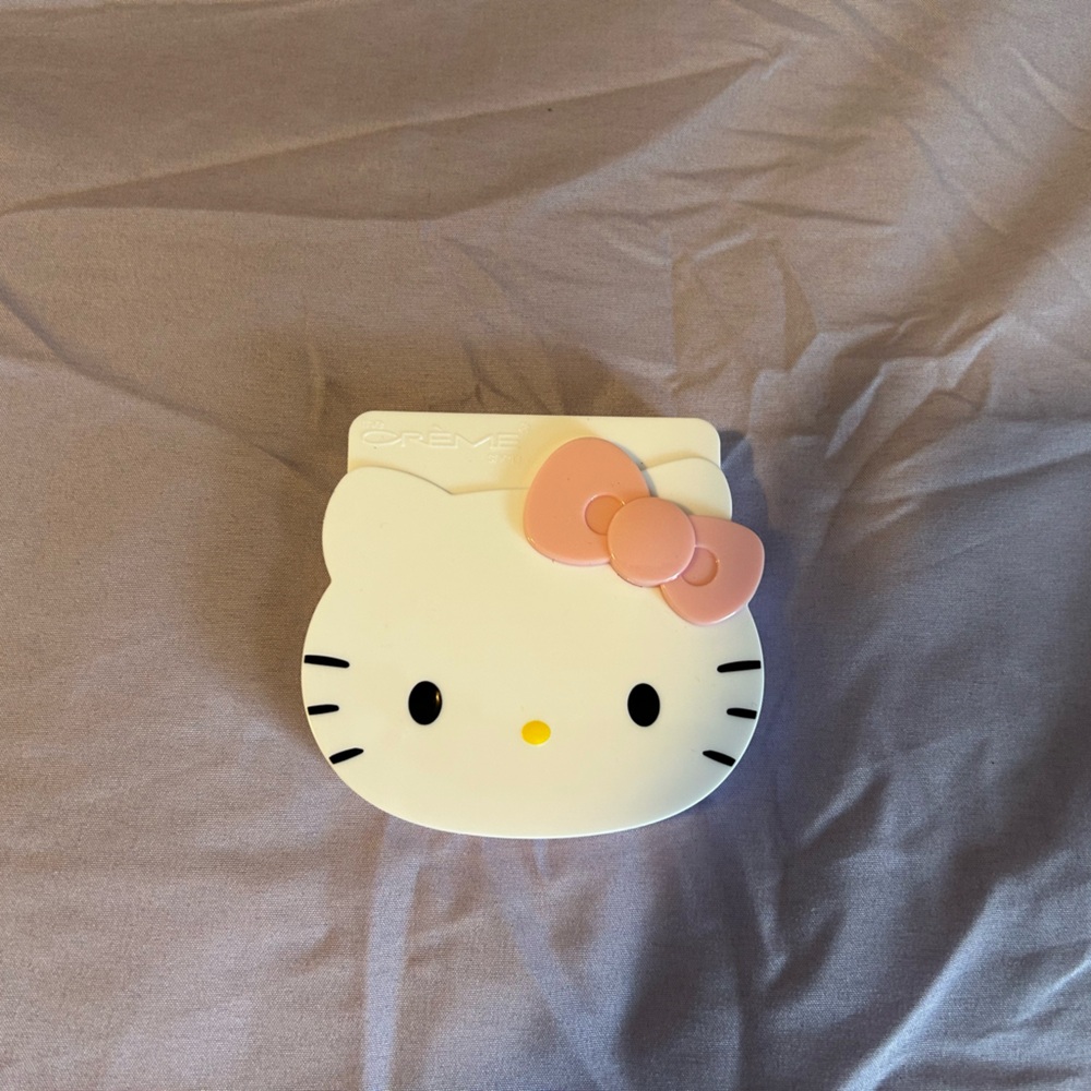 The Crème Shop Hello Kitty Compact Mirror